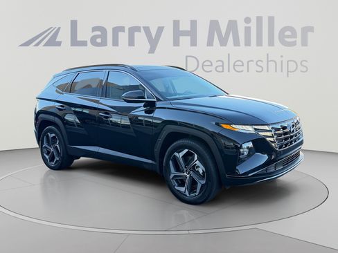 Certified 2024 Hyundai Tucson Limited AWD/4WD image 7