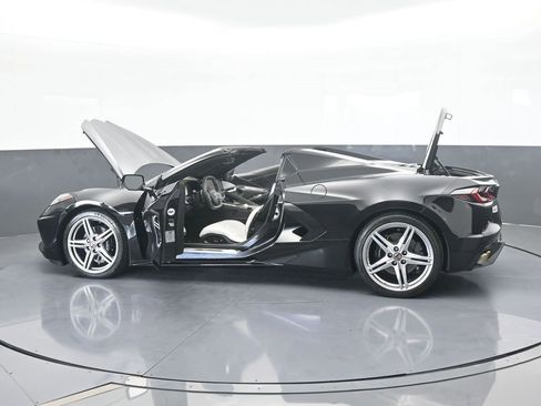 Used 2026 Chevrolet Corvette Stingray Convertible w/ 1LT image 67