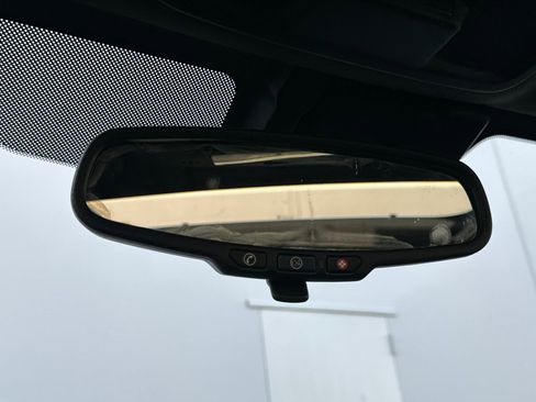 Used 2011 Chevrolet Camaro SS image 24