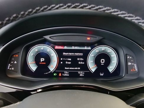 New 2026 Audi Q8 Premium Plus image 21