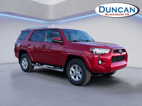 Used 2016 Toyota 4Runner SR5 Premium image 1