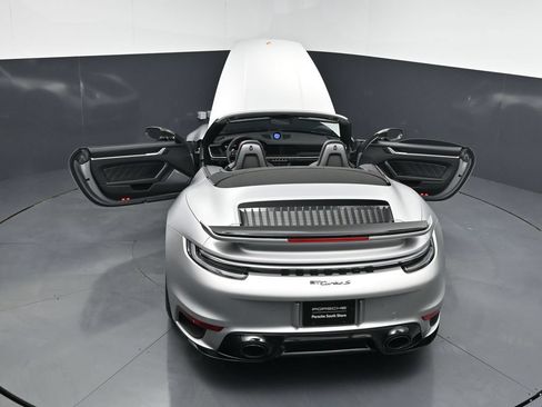 Certified 2025 Porsche 911 Turbo S AWD/4WD image 32