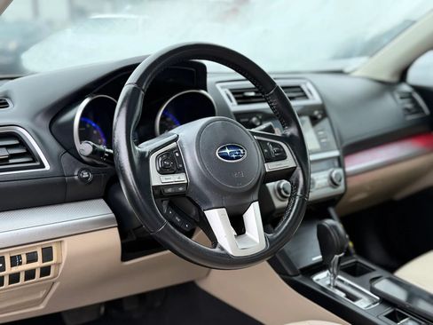 Used 2016 Subaru Legacy 2.5i Premium w/ Moonroof Package AWD/4WD image 17