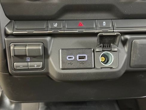 New 2026 GMC Sierra 2500 Pro AWD/4WD image 38