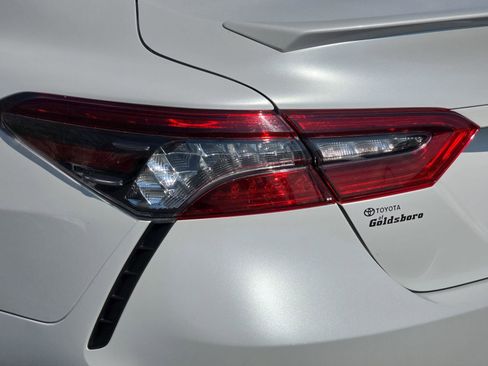 Used 2023 Toyota Camry XSE image 32