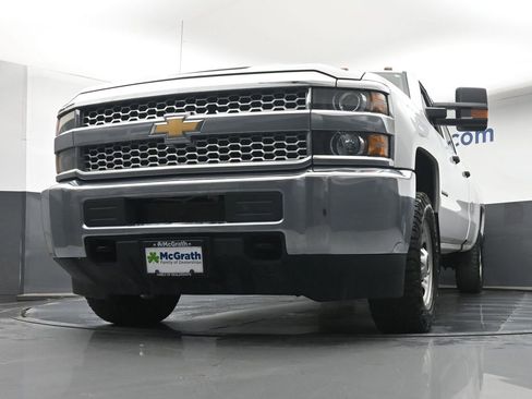 Used 2019 Chevrolet Silverado 3500 W/T w/ WT Convenience Package AWD/4WD image 7