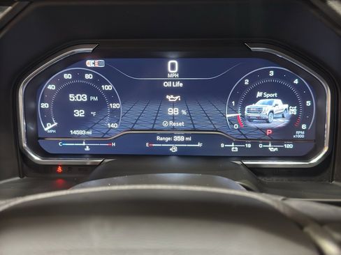 Used 2024 GMC Sierra 1500 AT4 w/ Technology Package image 32