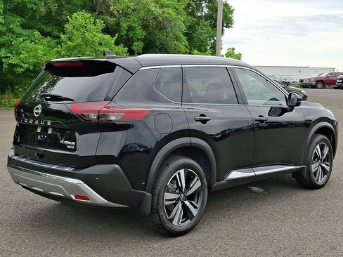 Certified 2023 Nissan Rogue Platinum w/ Platinum Premium Package AWD/4WD image 6
