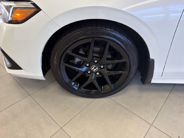 Used 2023 Honda Civic Sport image 28