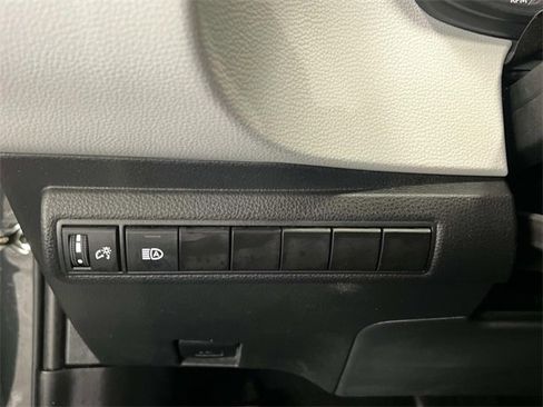 Used 2023 Toyota Corolla SE image 27