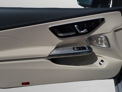 New 2026 Mercedes-Benz CLE 450 4MATIC Coupe image 7