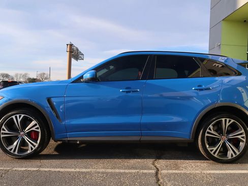 Used 2019 Jaguar F-PACE SVR AWD/4WD image 7