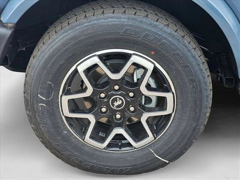 New 2025 Ford Bronco Outer Banks image 10