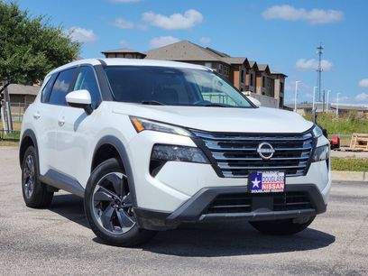 Used 2024 Nissan Rogue SV