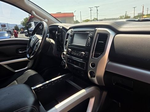 Used 2018 Nissan Titan PRO-4X w/ Pro-4x Utility Package AWD/4WD image 6