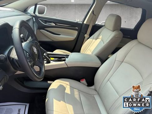 Used 2020 Buick Enclave Essence w/ Sound and Sites Package FWD image 19