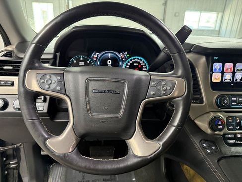 Used 2017 GMC Yukon XL Denali w/ Open Road Package AWD/4WD image 21