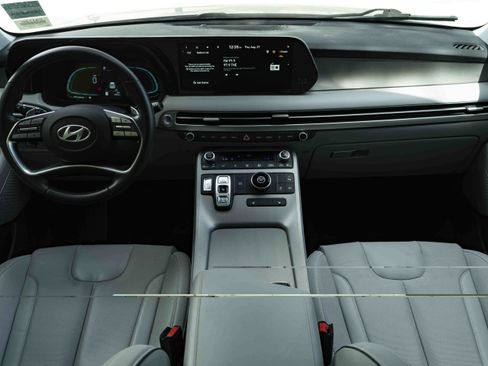 Used 2025 Hyundai Palisade SEL FWD image 27