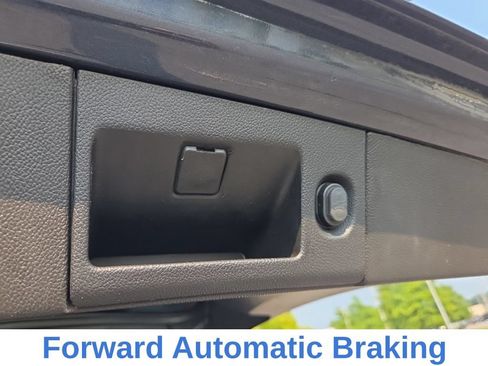 Used 2019 GMC Yukon SLT w/ Premium Edition RWD image 35
