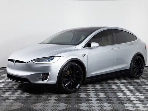 Used 2018 Tesla Model X 100D AWD/4WD image 1
