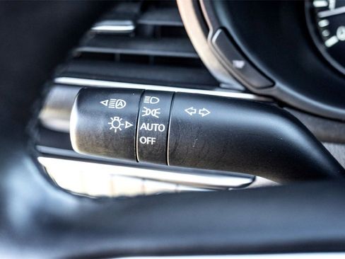 Certified 2024 MAZDA MAZDA3 s image 19