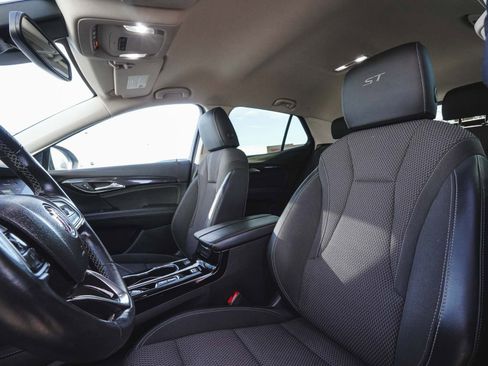 Used 2023 Buick Envision Preferred w/ Sport Touring Package image 30