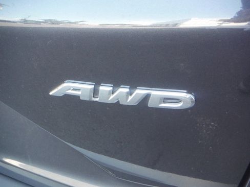 Used 2018 Honda CR-V EX image 8