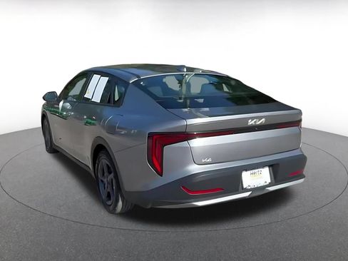 Used 2025 Kia K4 FWD image 11