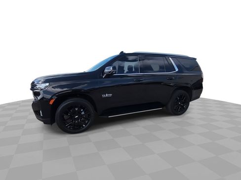 Used 2023 Chevrolet Tahoe LT w/ LT Signature Package AWD/4WD image 4