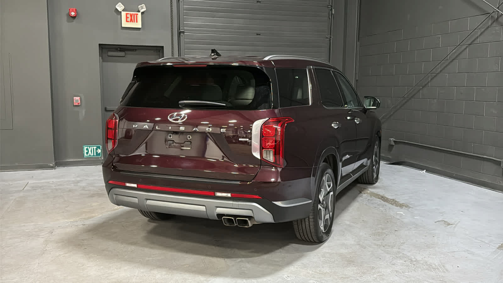 Used 2024 Hyundai Palisade Limited AWD/4WD image 4