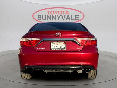 Used 2015 Toyota Camry SE image 8