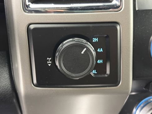 Used 2015 Ford F150 Lariat w/ Equipment Group 502A Luxury image 23