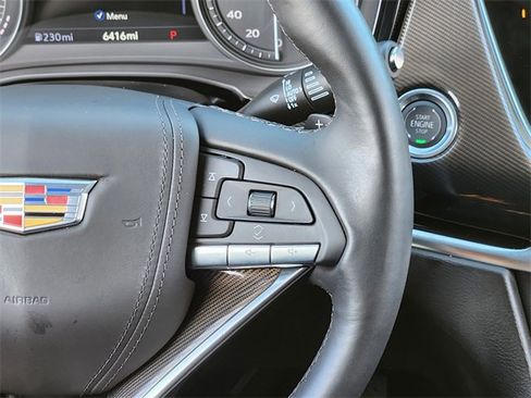 Certified 2024 Cadillac XT6 Premium Luxury w/ Platinum Package image 29