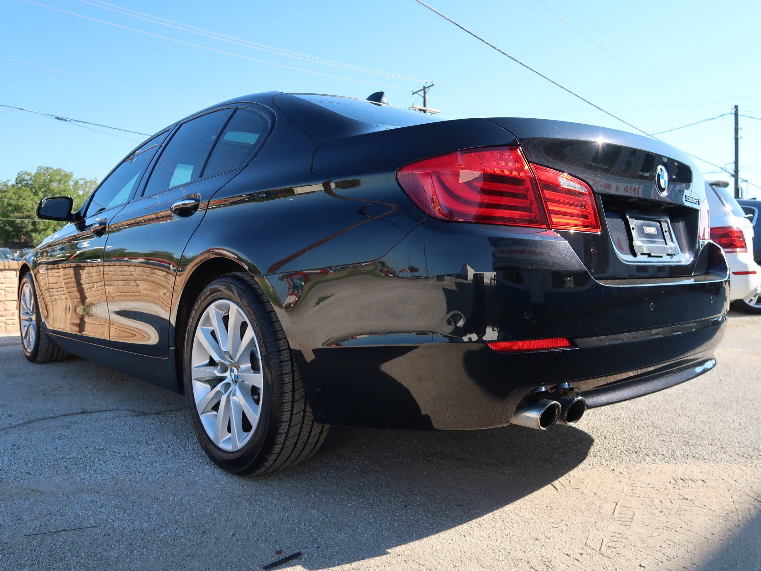 Used 2012 BMW 528i Sedan RWD image 9
