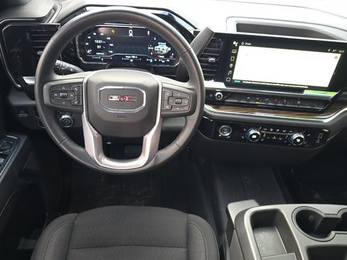 Used 2023 GMC Sierra 1500 Elevation w/ LPO, Elevation Black Package image 15