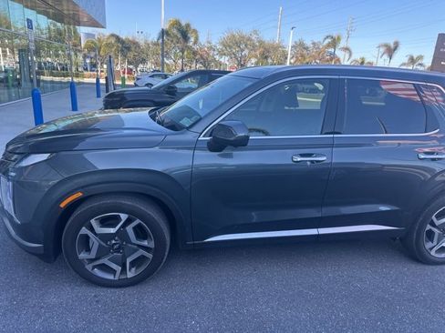 Used 2025 Hyundai Palisade SEL image 1