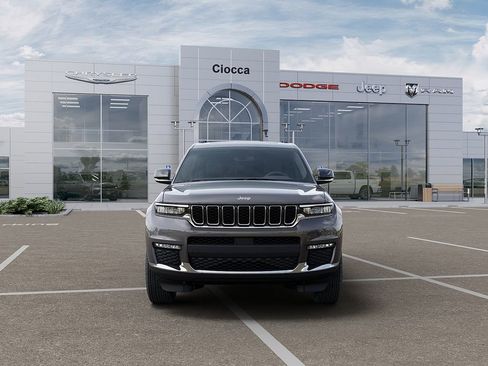 New 2025 Jeep Grand Cherokee L Limited image 6