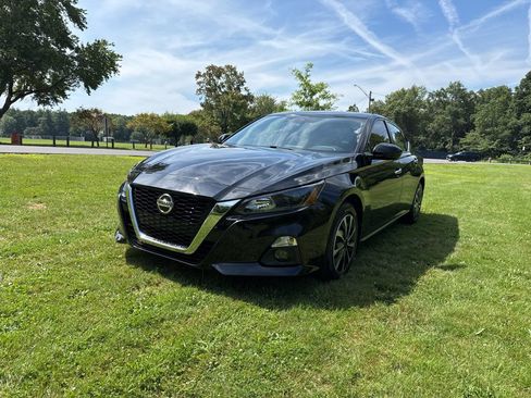 Used 2021 Nissan Altima 2.5 S FWD image 5