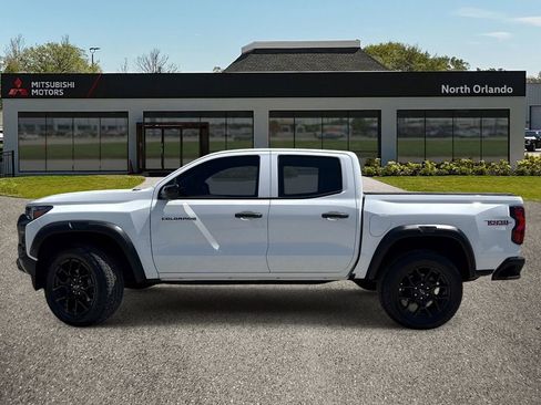 Used 2023 Chevrolet Colorado Trail Boss w/ LPO, Dark Essentials Package AWD/4WD image 2