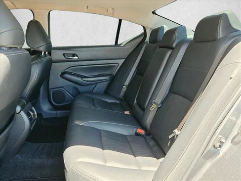 Used 2020 Nissan Altima 2.5 SL FWD image 20