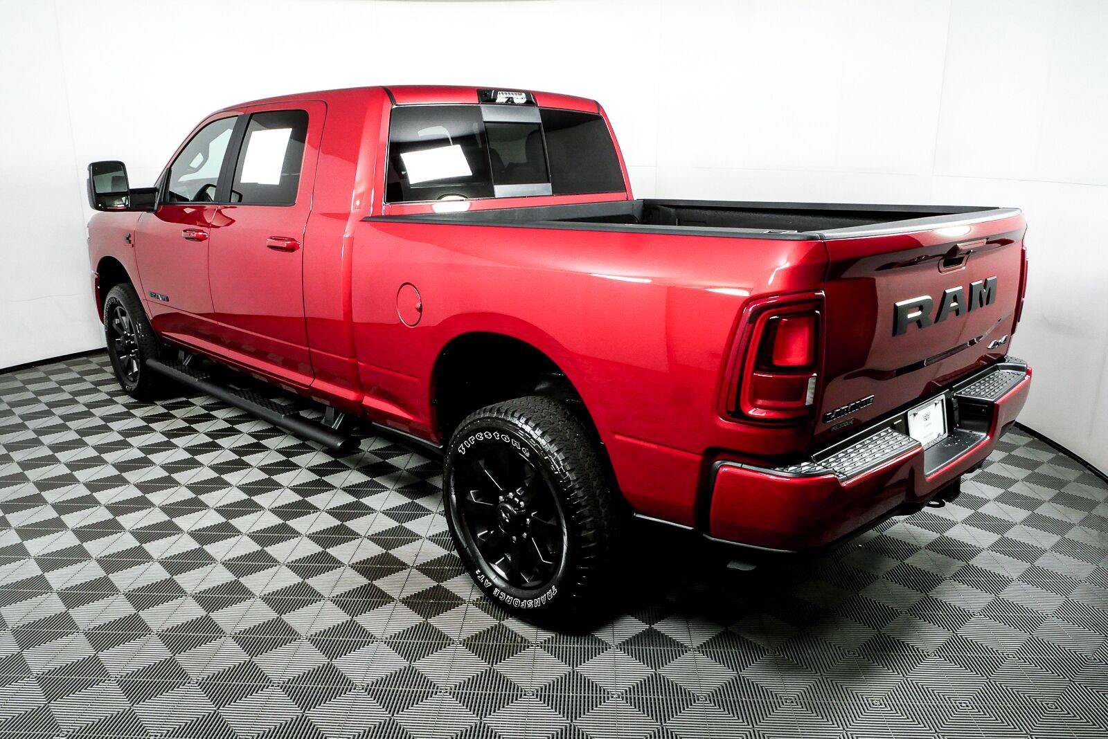 Used 2026 RAM 2500 Laramie w/ Night Edition AWD/4WD image 27