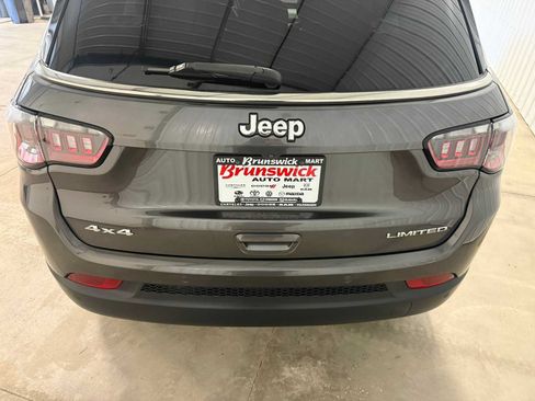 Used 2023 Jeep Compass Limited AWD/4WD image 16