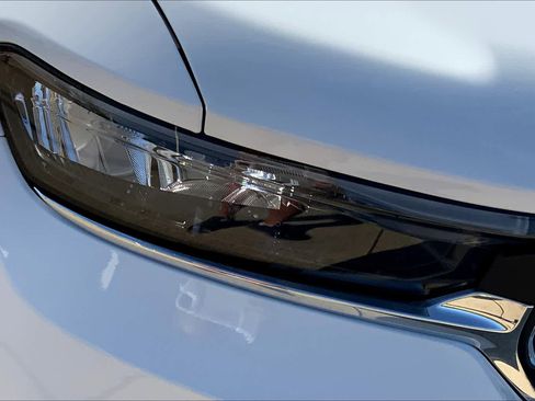 New 2025 Jeep Grand Cherokee Laredo X image 13