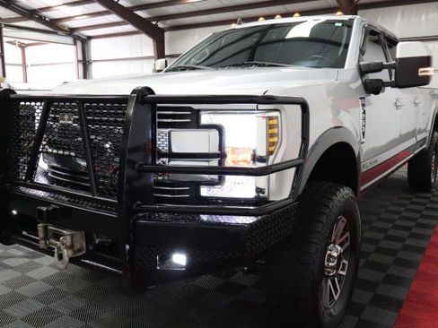 Used 2019 Ford F250 Lariat w/ Tow Technology Bundle AWD/4WD image 24