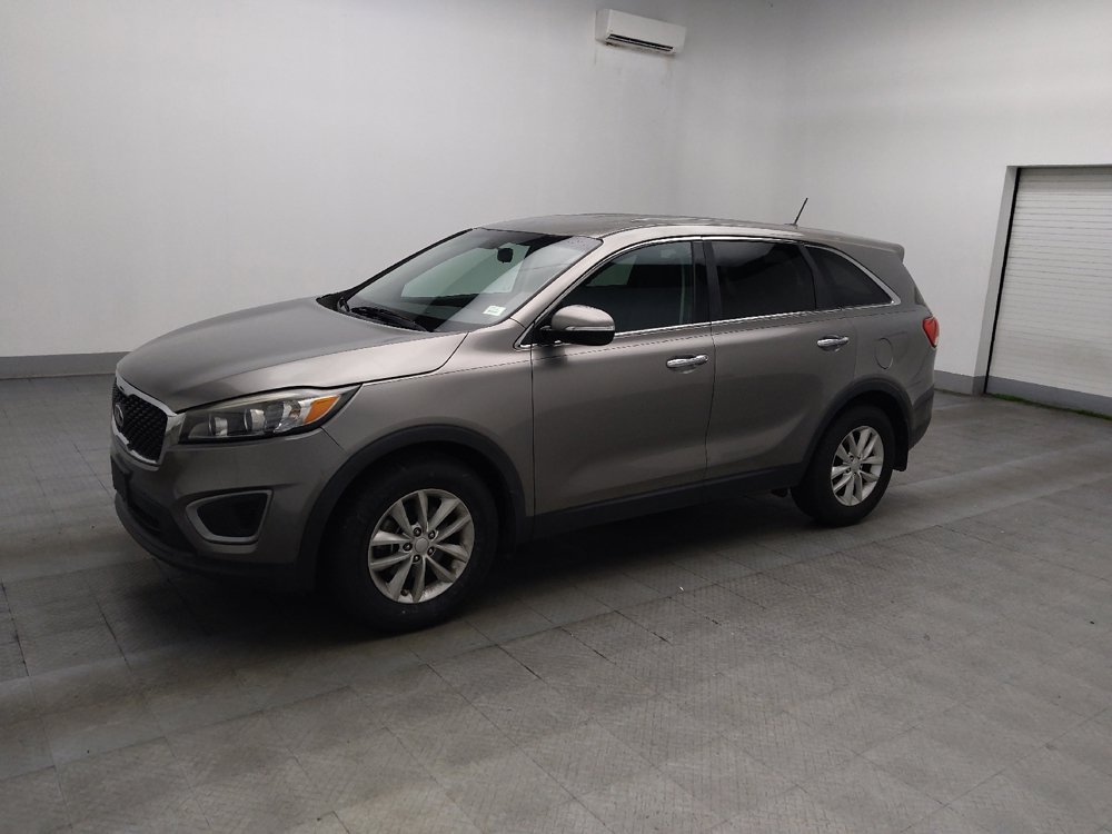Used 2016 Kia Sorento L FWD image 2