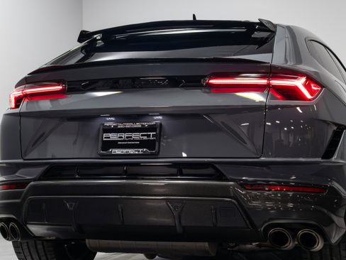 Used 2023 Lamborghini Urus Performante image 97