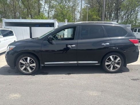 Used 2015 Nissan Pathfinder Platinum w/ Cargo Package AWD/4WD image 4