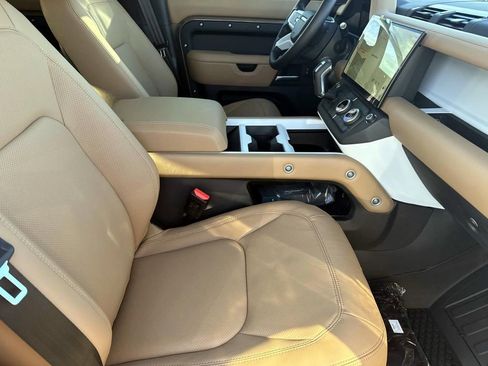 New 2026 Land Rover Defender 110 S image 8