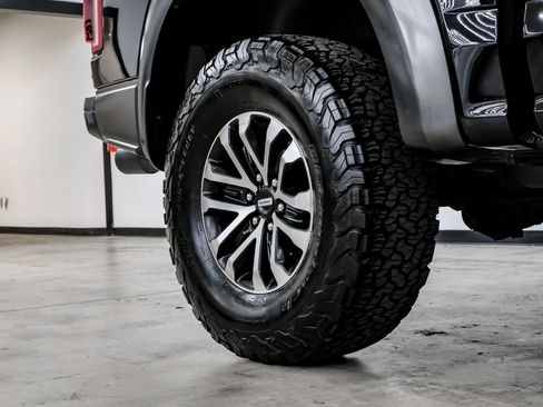 Used 2019 Ford F150 Raptor image 55