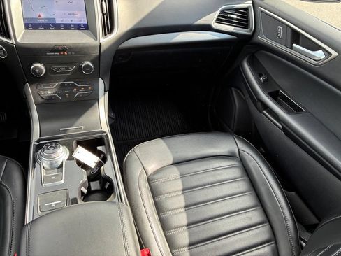 Used 2019 Ford Edge SEL w/ Equipment Group 201A AWD/4WD image 15